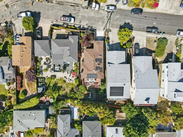 6532 Claremont Avenue, Richmond, California 94805