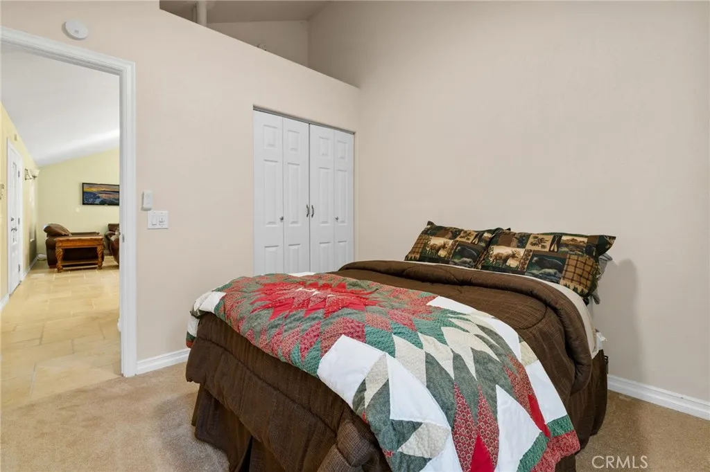 301 S Shakespeare Lane, Big Bear City, California 92314 home-pic-22