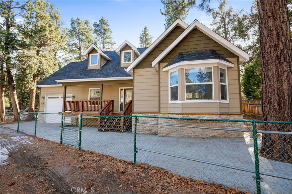 301 S Shakespeare Lane, Big Bear City, California 92314 home-pic-0
