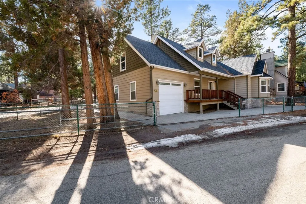 301 S Shakespeare Lane, Big Bear City, California 92314 home-pic-28