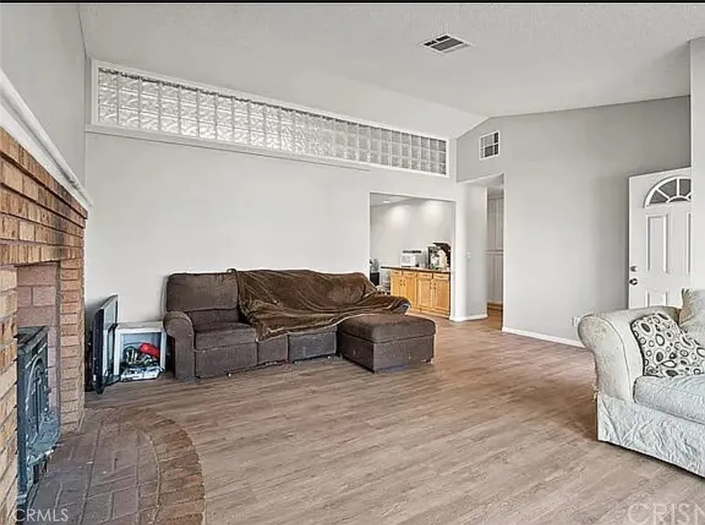 13510 E Avenue W11, Pearblossom, California 93553 home-pic-3