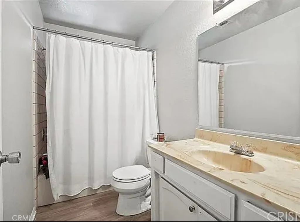13510 E Avenue W11, Pearblossom, California 93553 home-pic-8