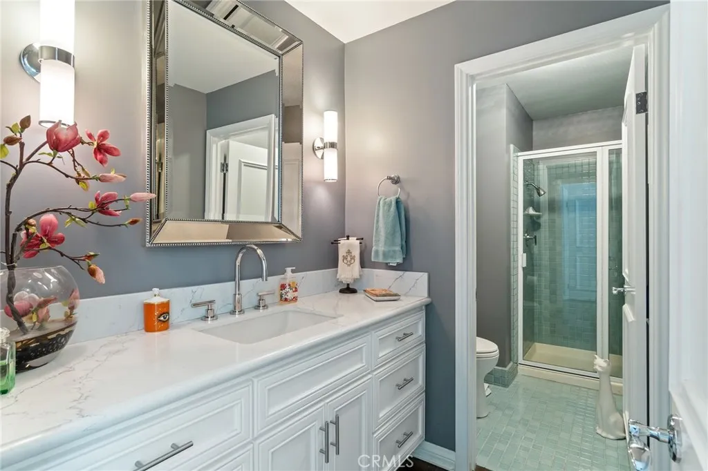 10411 Windtree Drive, Los Angeles, California 90077 home-pic-21