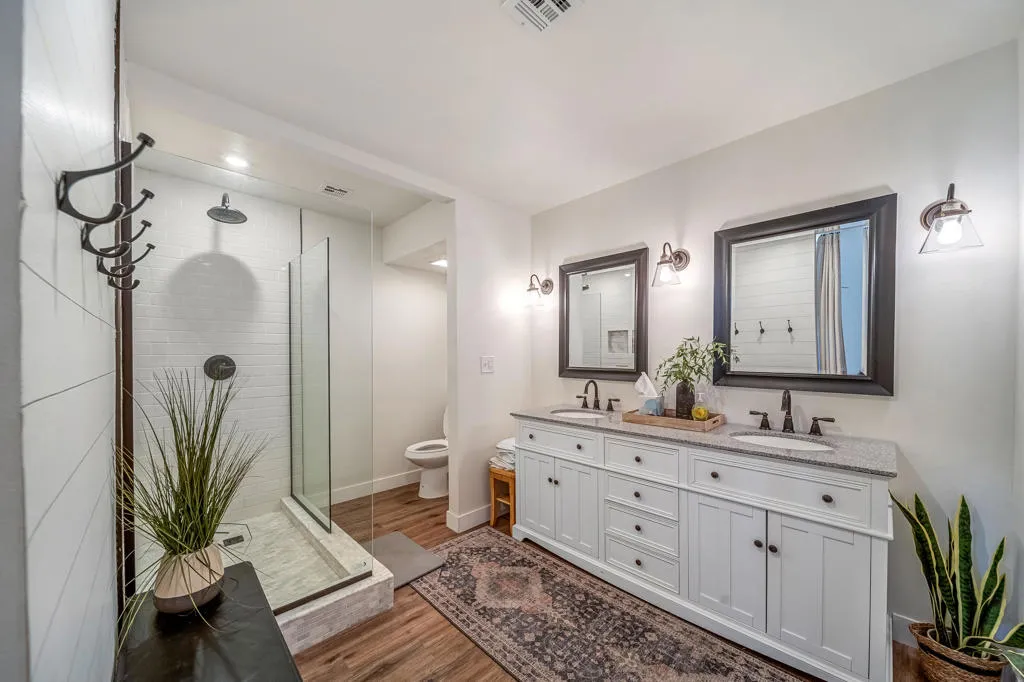 48879 Gosden Court, Indio, California 92201 home-pic-17