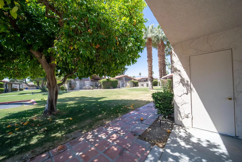 48879 Gosden Court, Indio, California 92201 home-pic-43