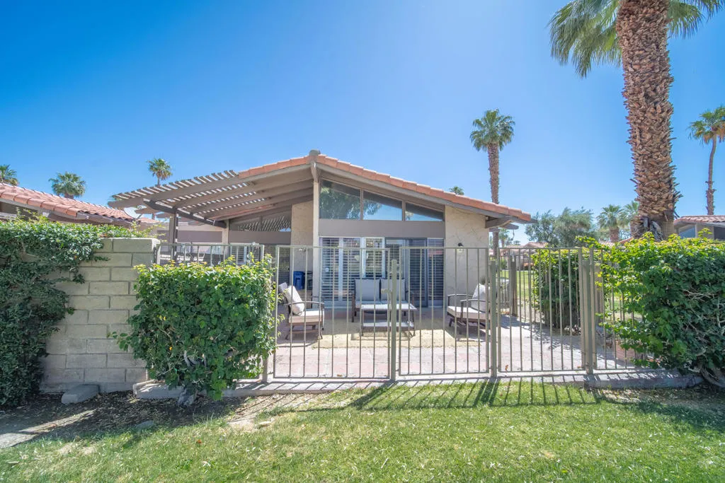 48879 Gosden Court, Indio, California 92201 home-pic-35