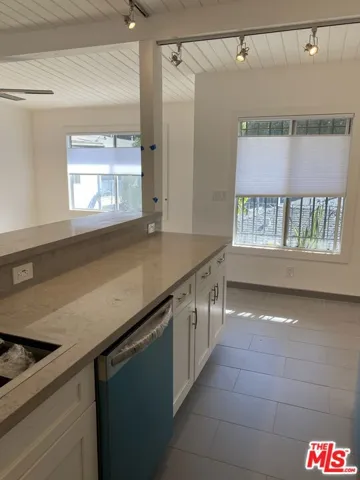 2911 Colorado Avenue # B, Santa Monica, California 90404