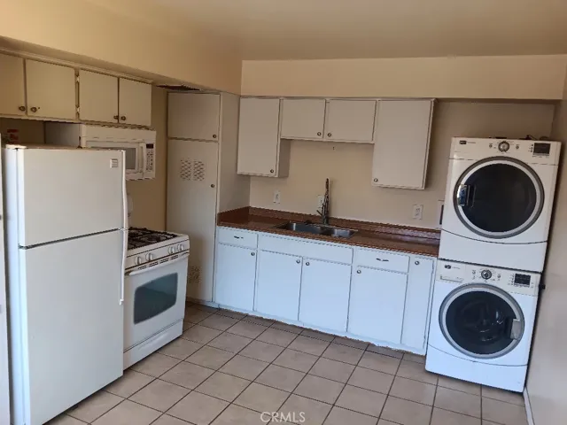 255 W Grace Street A, Barstow, California 92311