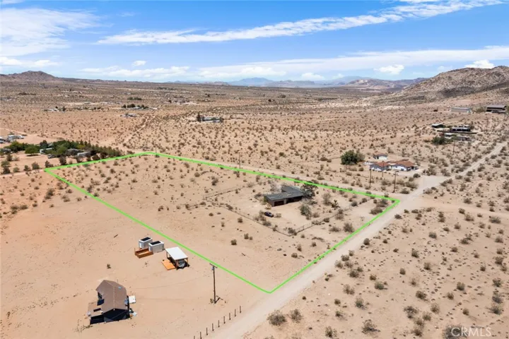 2670 N Sage Avenue, Landers, California 92285