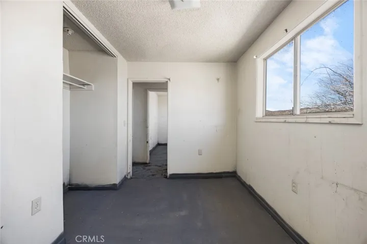 2670 N Sage Avenue, Landers, California 92285