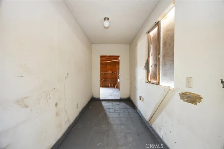 2670 N Sage Avenue, Landers, California 92285