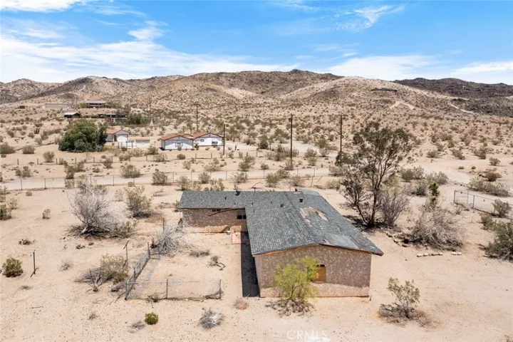 2670 N Sage Avenue, Landers, California 92285