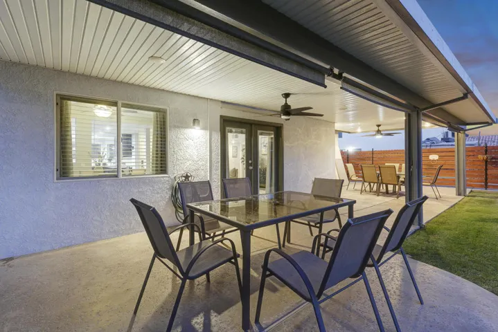 14 PATIO FULL