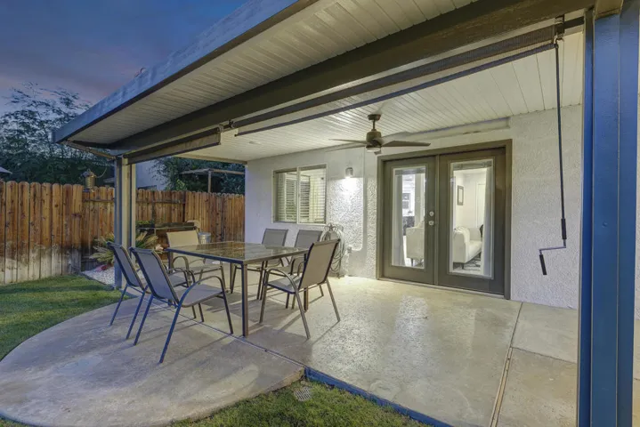 17 PATIO FULL