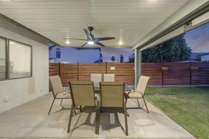 20 PATIO FULL