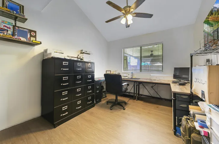 44 OFFICE FULL