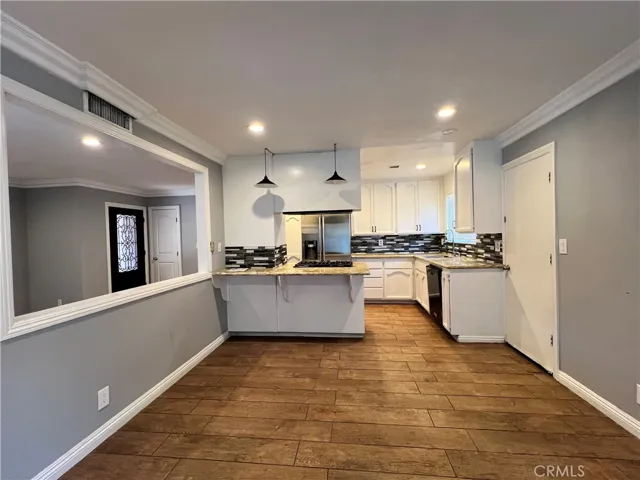 136 N Tiana Lane, Anaheim Hills, California 92807
