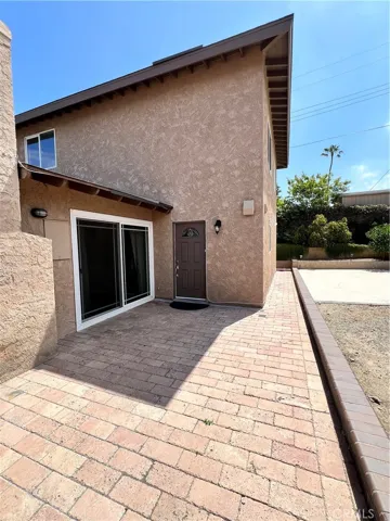 136 N Tiana Lane, Anaheim Hills, California 92807