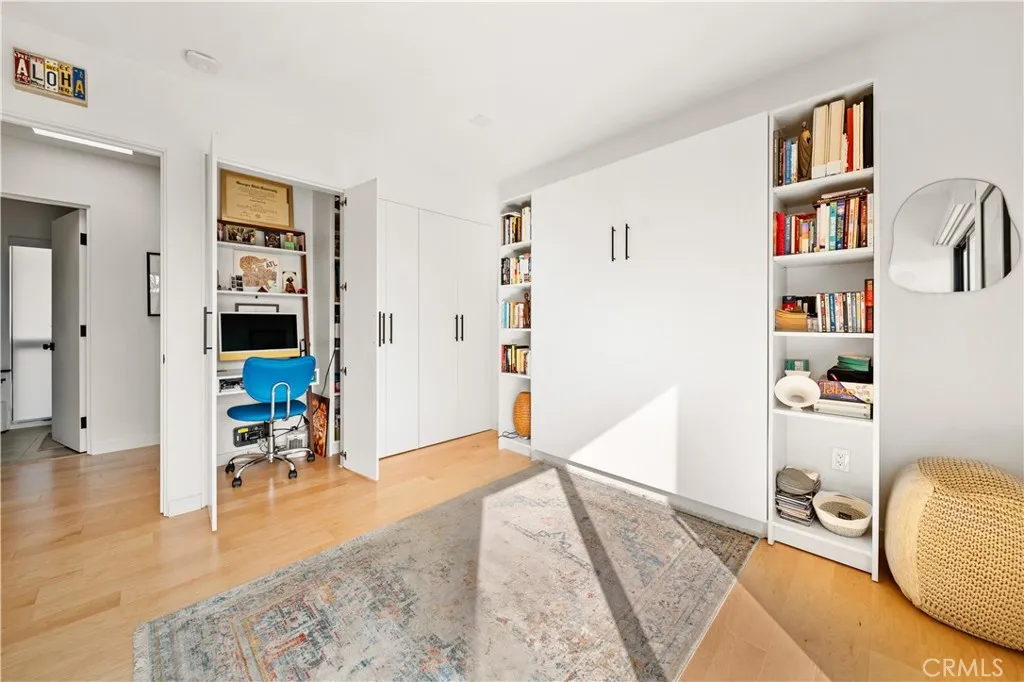 4756 Keniston Avenue, View Park, California 90043 home-pic-19