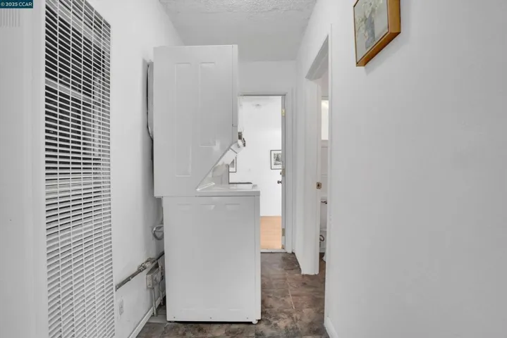 881 Merle Ave, Martinez, California 94553