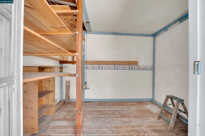 881 Merle Ave, Martinez, California 94553