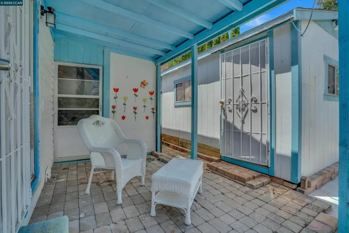 881 Merle Ave, Martinez, California 94553