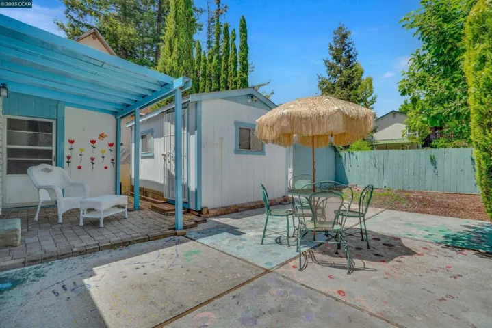 881 Merle Ave, Martinez, California 94553