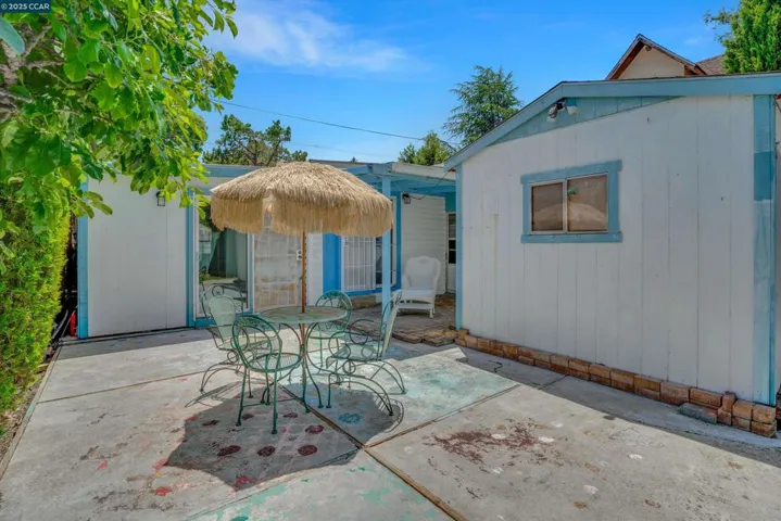 881 Merle Ave, Martinez, California 94553