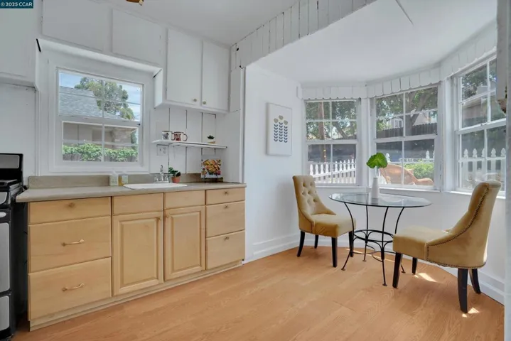 881 Merle Ave, Martinez, California 94553