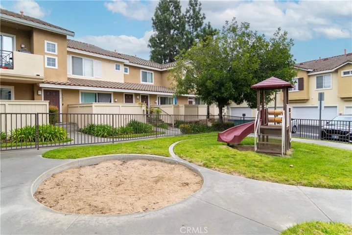 28456 Sassetta Way, Lake Forest, California 92679