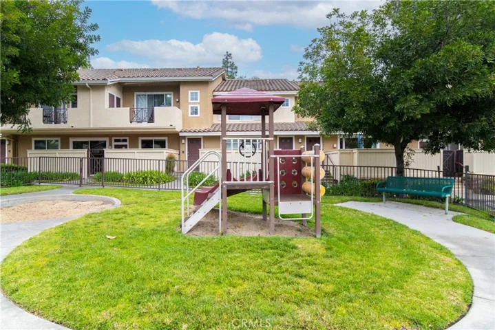 28456 Sassetta Way, Lake Forest, California 92679