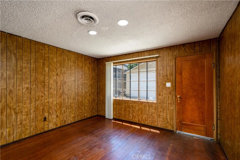3320 Opal Street, Los Angeles, California 90023 home-pic-10