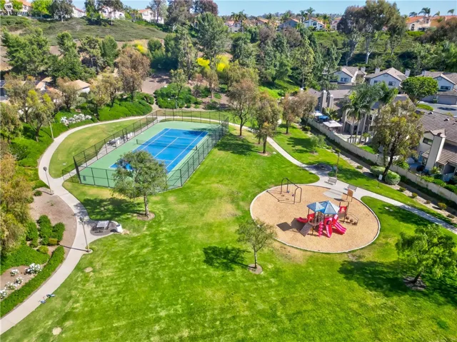 24822 Cutter, Laguna Niguel, California 92677