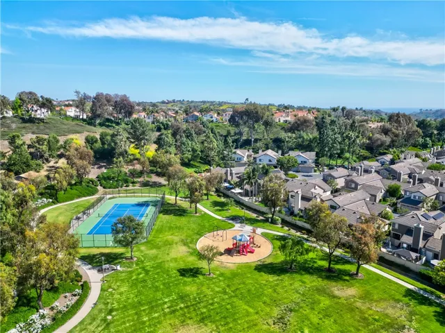24822 Cutter, Laguna Niguel, California 92677