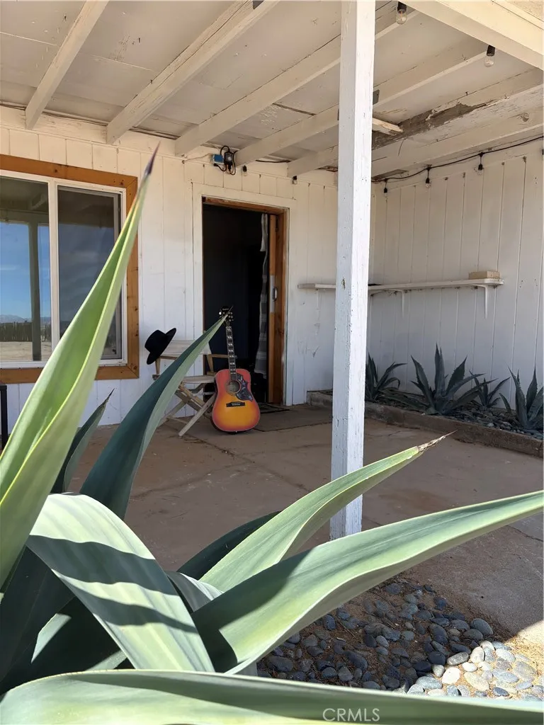 3940 Morongo Road, 29 Palms, California 92277 home-pic-18
