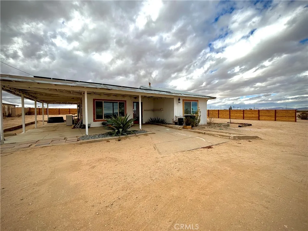 3940 Morongo Road, 29 Palms, California 92277 home-pic-22
