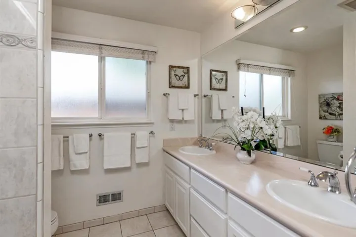 2272 Glenkirk Drive, San Jose, California 95124