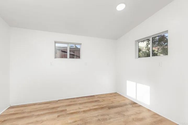 Shed/gym/office
