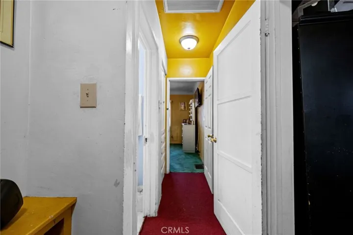 1022 W 101st Street, Los Angeles, California 90044