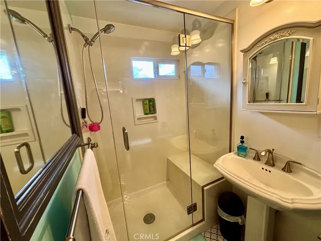 Remodeled Bathroom.  No grout in the shower...yes.