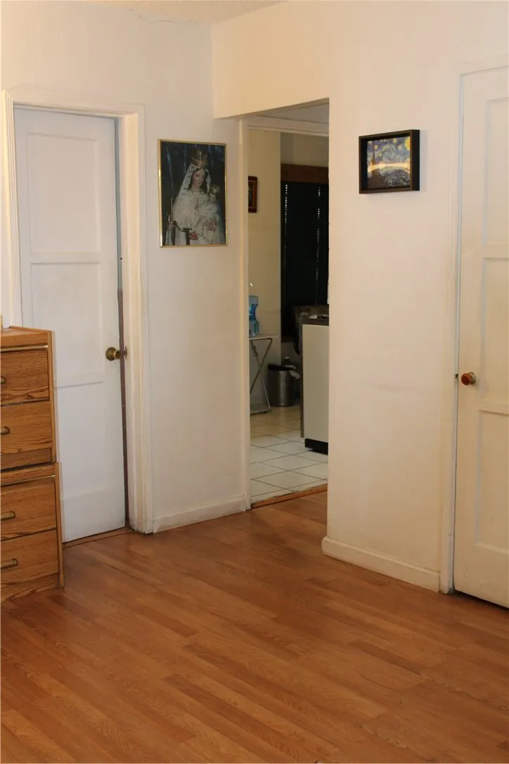 531 S Hillview Avenue, Los Angeles, California 90022 home-pic-42
