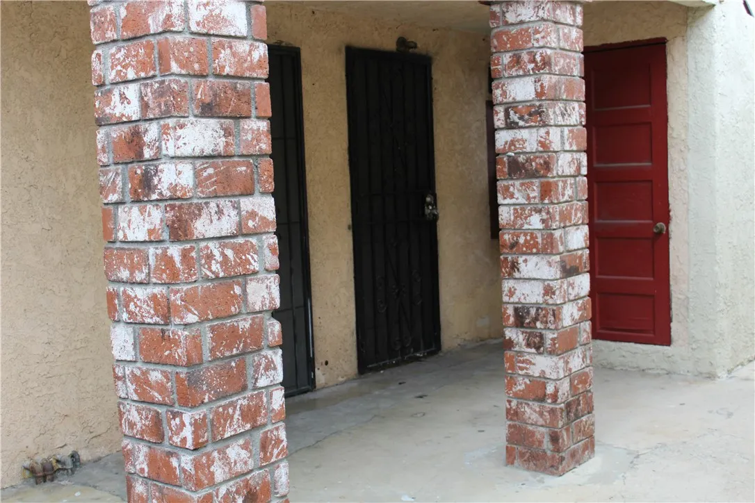 531 S Hillview Avenue, Los Angeles, California 90022 home-pic-53