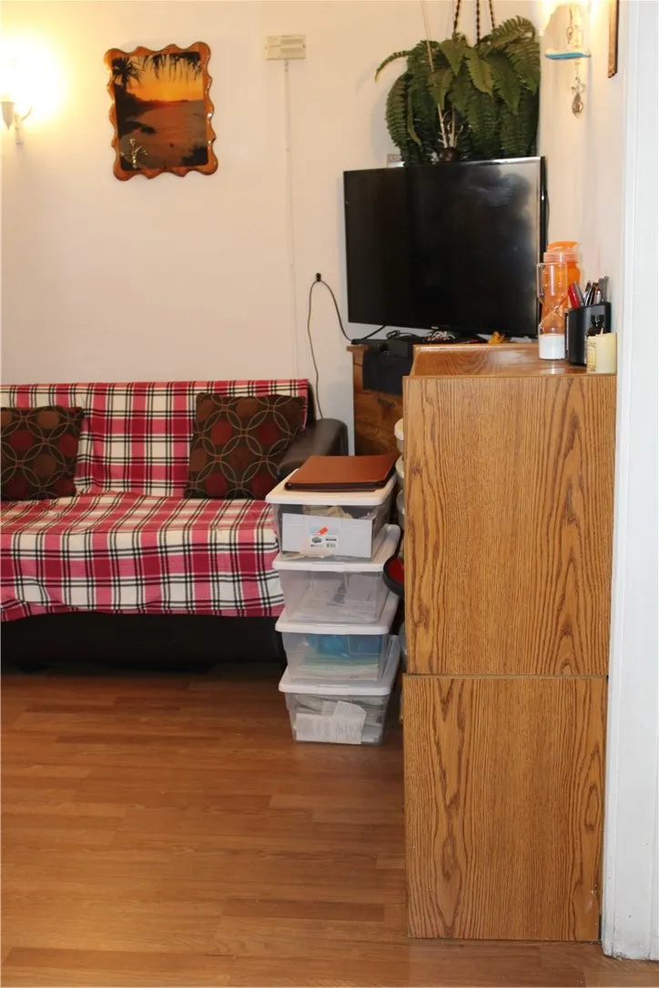 531 S Hillview Avenue, Los Angeles, California 90022 home-pic-47