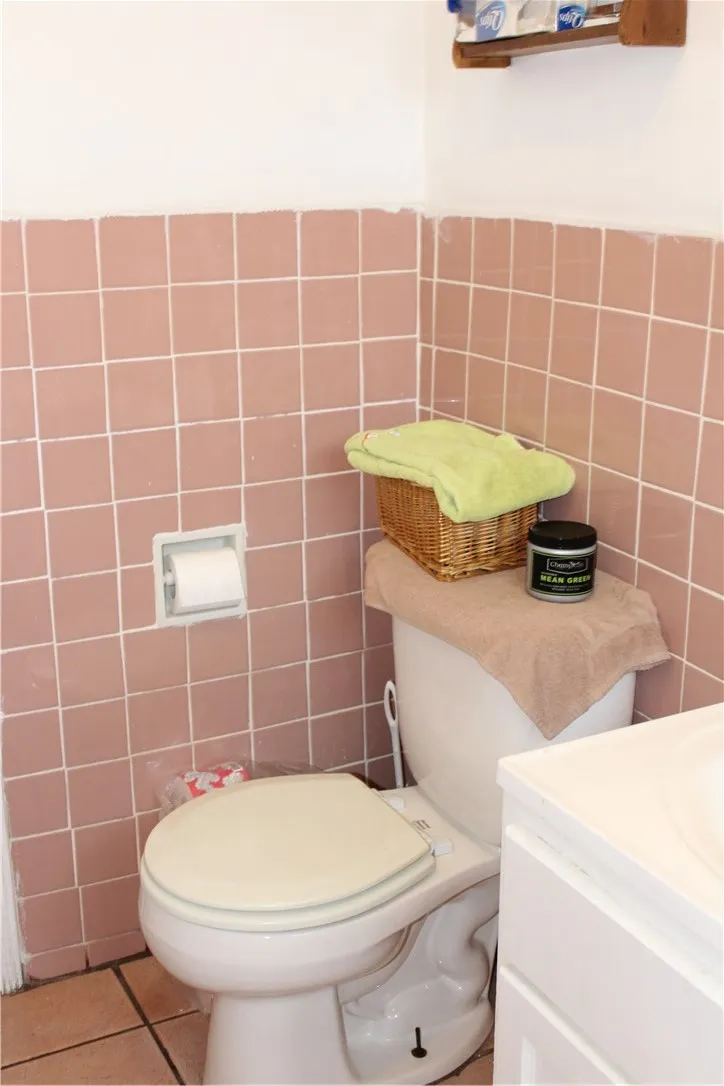 531 S Hillview Avenue, Los Angeles, California 90022 home-pic-44