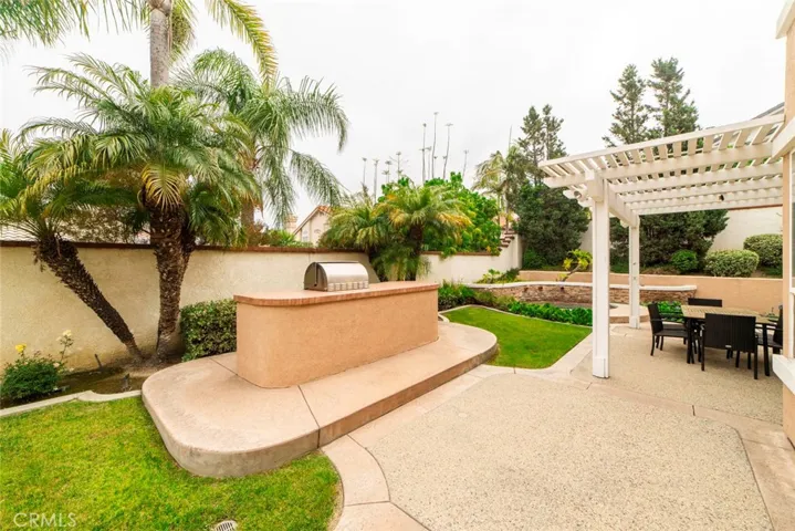 20325 Via Almeria, Yorba Linda, California 92887