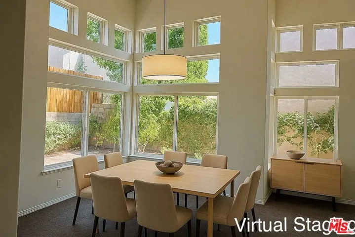 247 Saint Croix Court, Oak Park, California 91377