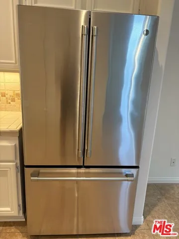 247 Saint Croix Court, Oak Park, California 91377