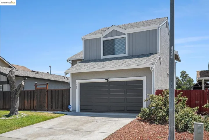 221 Almondtree Ln, Oakley, California 94561