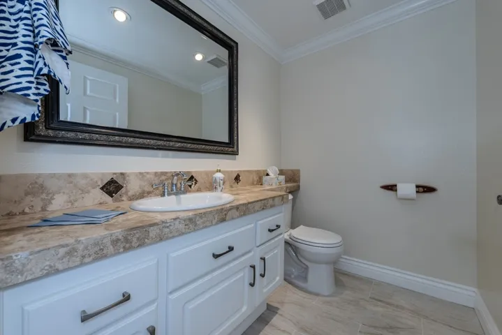 23342 Caminito Juanico 304, Laguna Hills, California 92653