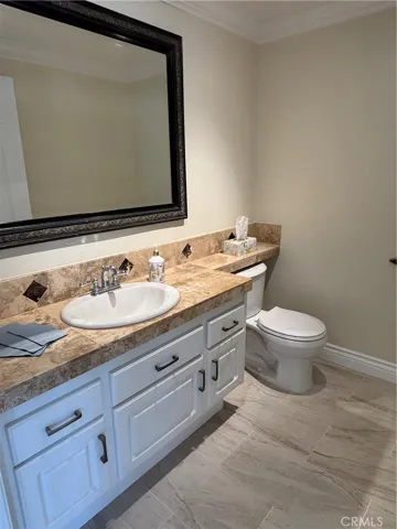 23342 Caminito Juanico 304, Laguna Hills, California 92653